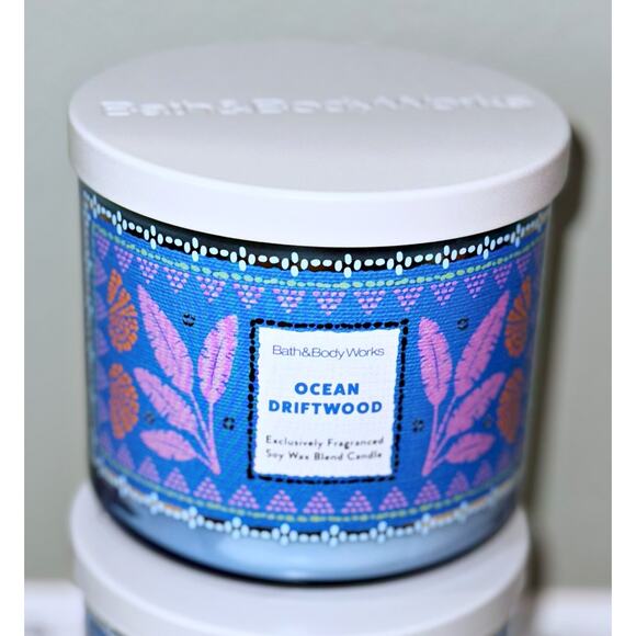 Lot of 2 Bath & Body Works Ocean Driftwood Large 3-Wick Scented Candle 14.5oz - Picture 3 of 6